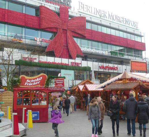 Знаменитые рождественские рынки: "Weihnachtsmarkt an der Gedächtniskirche" в Берлине