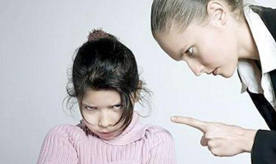 To Parents: How the destinies of children unfold when their parents decide to live only "for them"