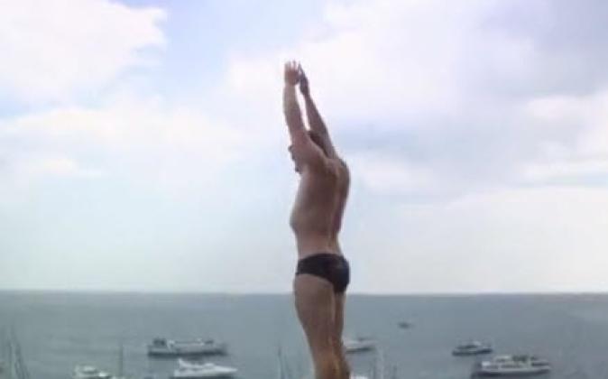 Ялта - Red Bull Cliff Diving 2011. Yalta. Прыжки в воду. 04.09.11 