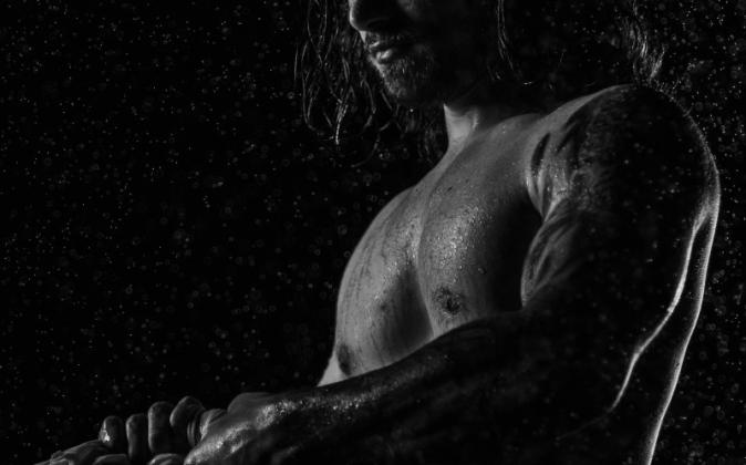 Learning to do pull-ups - useful qualities of chin-ups