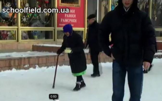 Феноменальный голос бабушки на улице, Камянец-Подольский