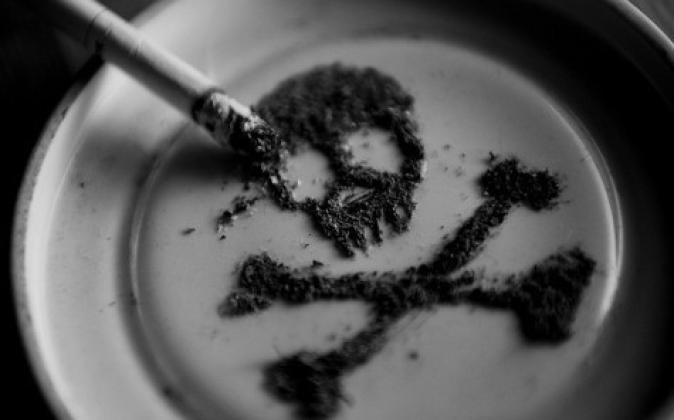 Scientists: Smoking can provoke alcoholism