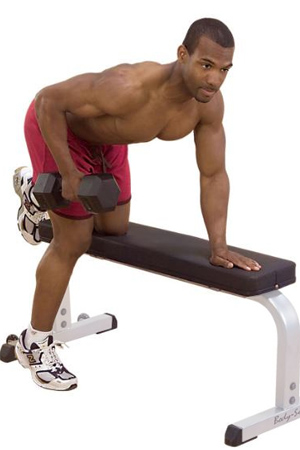Typical mistakes when working with dumbbells